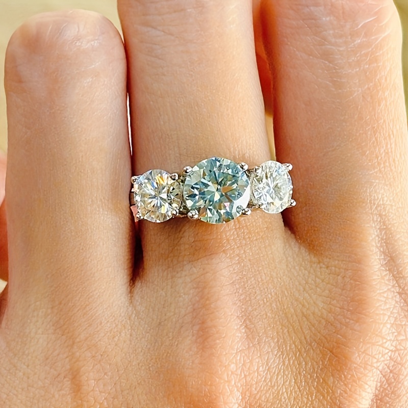 S925 Light Moissanite Women's Ring 4CT Round Cut Moissanite Ring